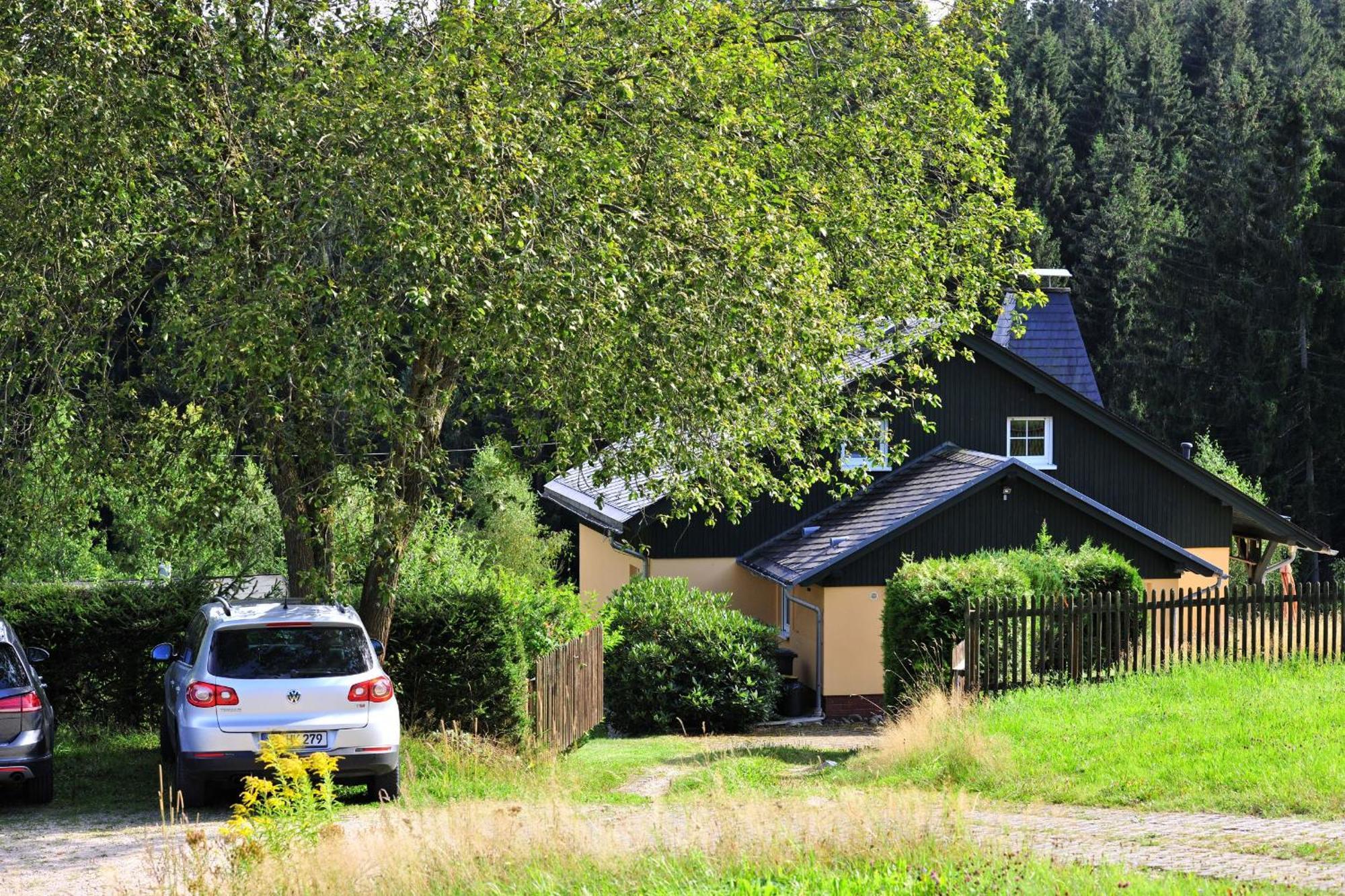 Exklusives Ferienhaus "Waldzauber" Ruhe Und Natur Pur Am Waldrand Geniessen 申海德 外观 照片